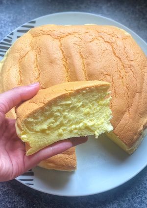 Hình của món Bánh bông lan xốp mềm.