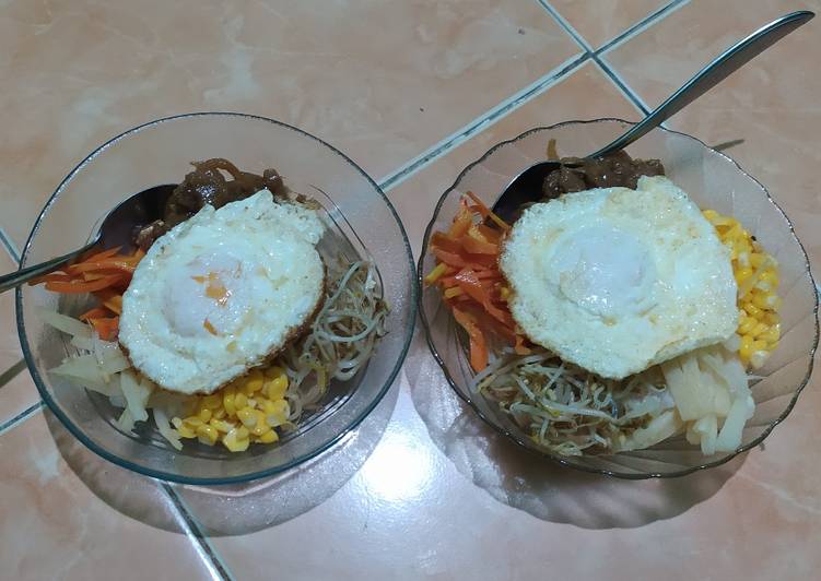 Bibimbap (nasi campur Korea) ~dengan kearifan lokal~