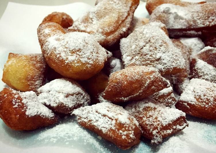 Beignets (New Orleans Doughnut)