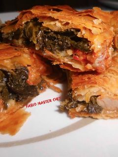 Foto di Pasta Sfoglia ripiena con Salsiccia e Cime di Rapa