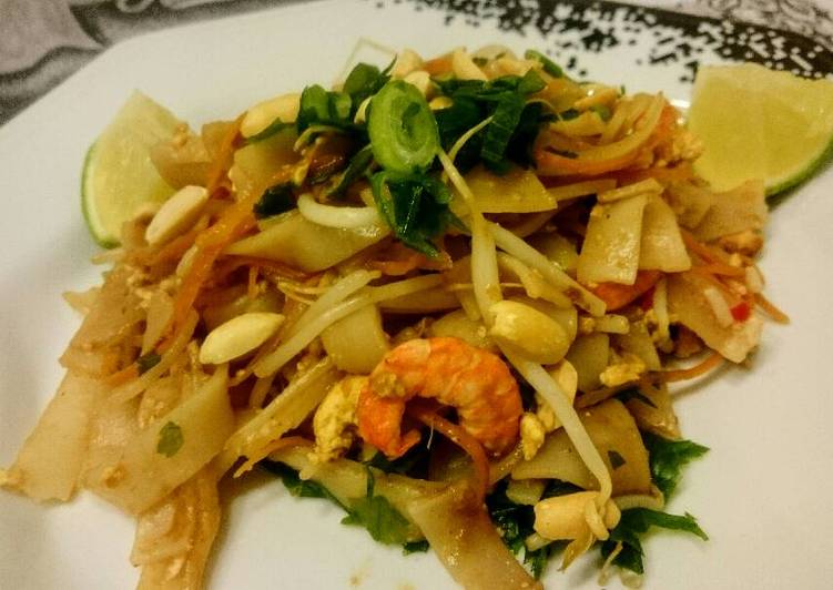 Pad Thai de camarão - Tudogosreceitas
