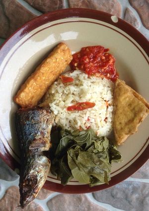 Foto resep Nasi liwet magic com
