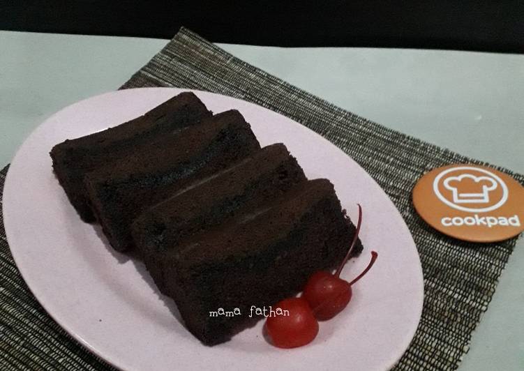 Langkah Mudah untuk Membuat Brownies kukus amanda, Lezat