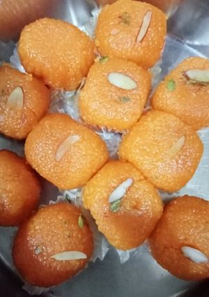 मोतीचूर के लड्डू (motichur ke ladoo recipe in Hindi) रेसिपी मुख्य फोटो