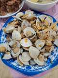Ngao xào bơ tỏi cay