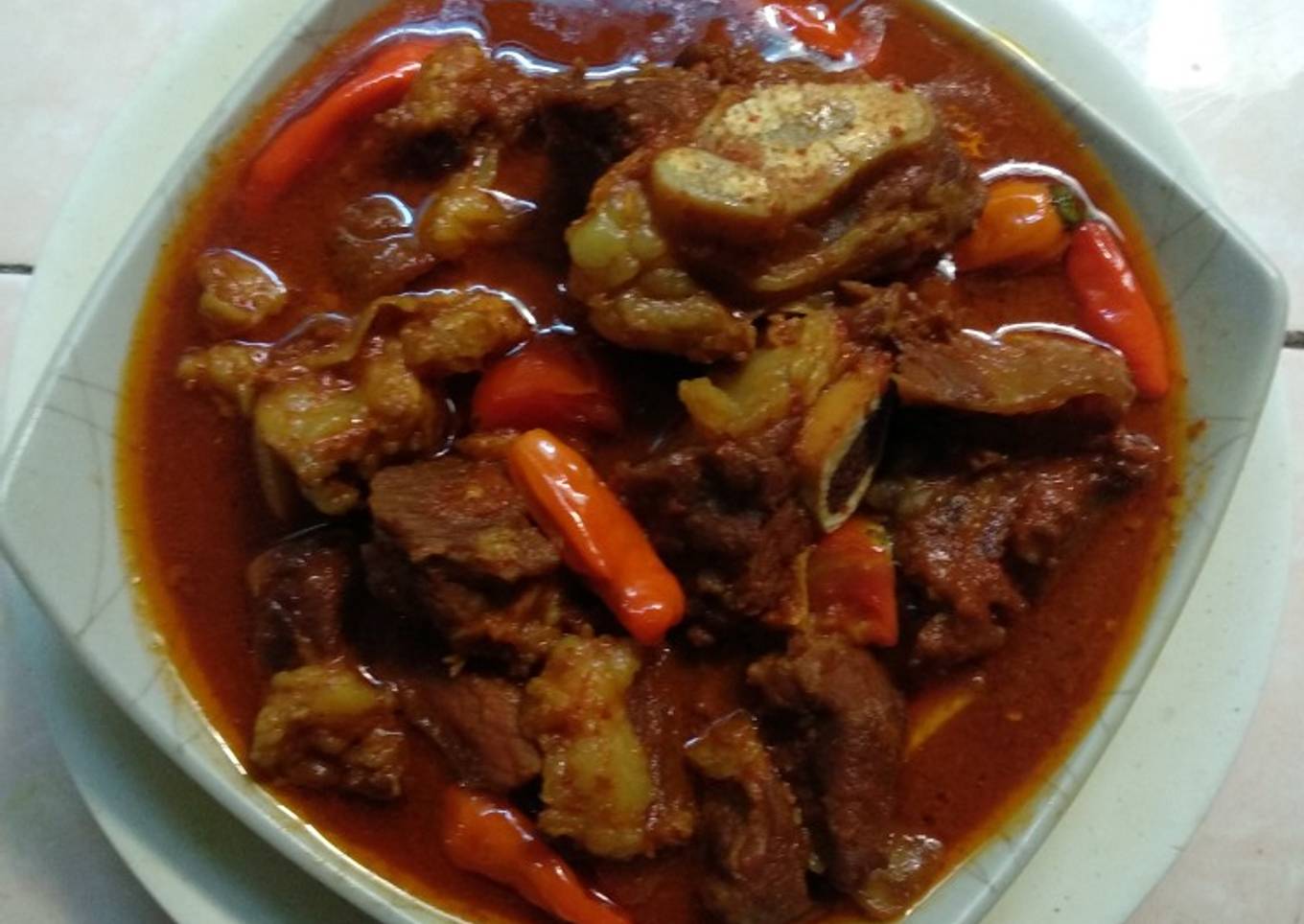 Krengsengan iga sapi