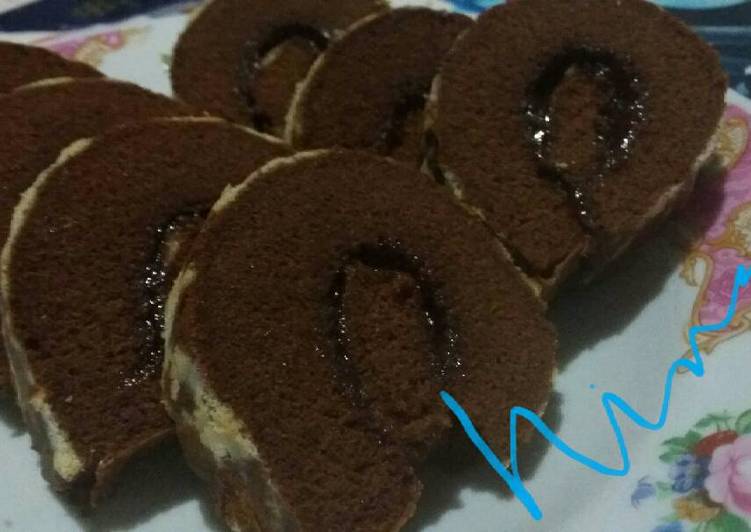Roll cake coklat