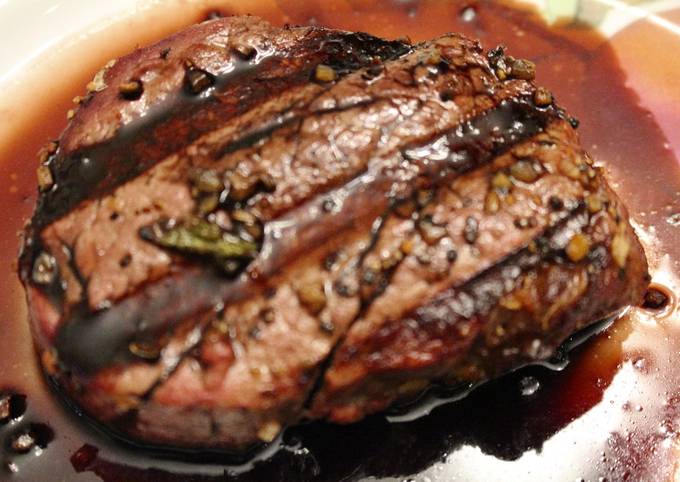Simple Way to Make Real Filet Mignon with Balsamic Wine Sauce for Lunch Food