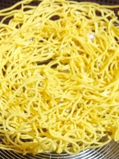 સેવ (Sev recipe in gujarati) રેસીપી મુખ્ય ફોટો