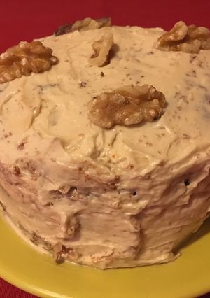 Una foto de Tarta Layer Cake de café y nueces
