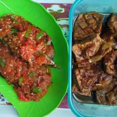 รูปของ Paket 1 : Sambal Goreng Ikan Bandeng + Tahu Goreng Kecap