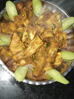 कटहल की सब्जी (Kathal ki sabji recipe in hindi) रेसिपी मुख्य फोटो