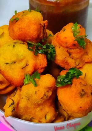 मूंगदाल पकौड़े (moong dal pakode recipe in Hindi) रेसिपी मुख्य फोटो