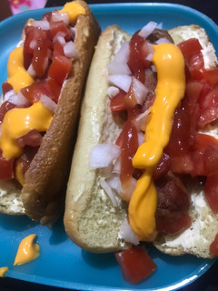 Una foto de Hot dogs con tocino