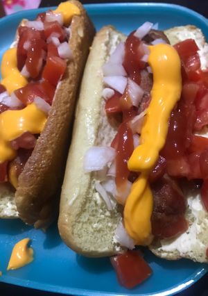 Una foto de Hot dogs con tocino
