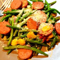 A picture of Haricots Verts Amandine with Beef Smoked Sausage.