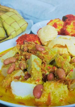 Foto resep Ketupat Lontong Sayur Gulai Nangka Khas Sipirok & Telur Goreng Sambal Merah