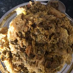 A picture of Whole Green Beans Makloubeh #3 with Chicken مقلوبه فول مع دجاج.