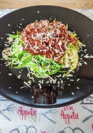 Φωτογραφία της συνταγής Noodles κολοκυθιού με κιμά (zoodles)