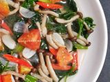 Tumis Jamur Shimeji dan Bayam Brazil
