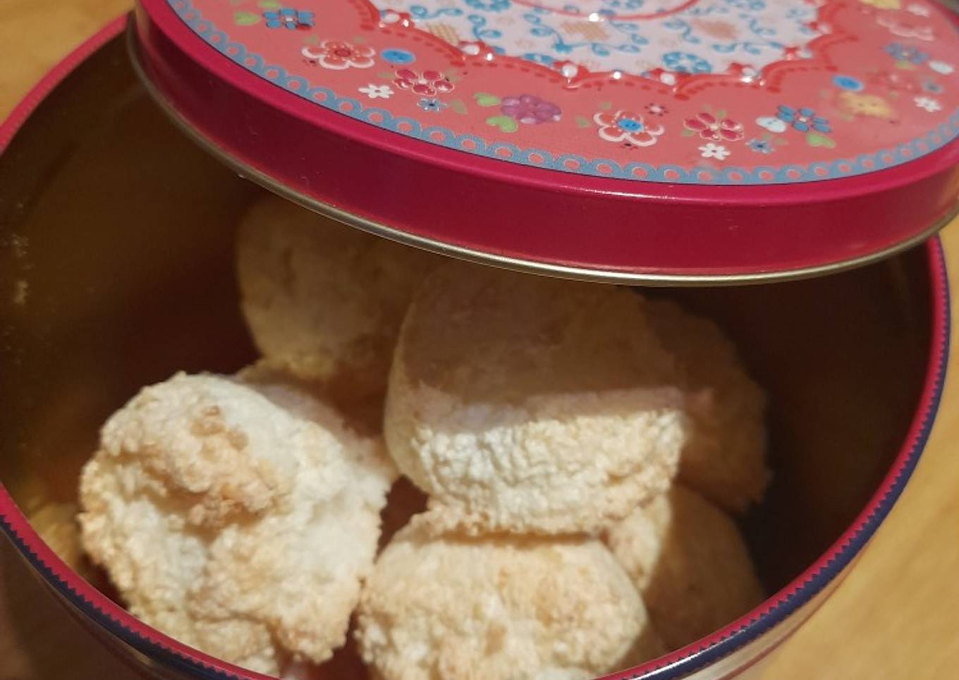 Coconut Macaroons, so simple. Only 3 ingredients