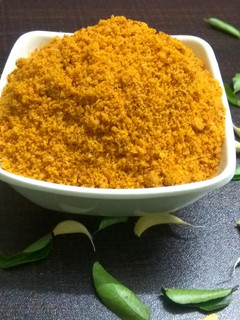 பூண்டு பொடி ((Garlic Powder)) (Poondu podi recipe in tamil) செய்முறை முக்கிய புகைப்படம்