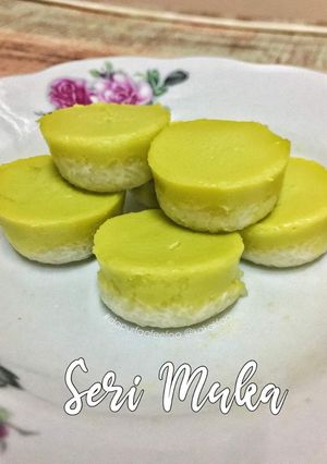 Gambar Kuih Seri Muka (Sukatan Cawan)