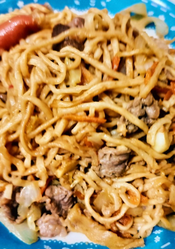 什錦牛肉炒意麵 的食譜成品照片