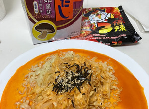 香菇風味奶香3倍辣火雞麵 的食譜成品照片
