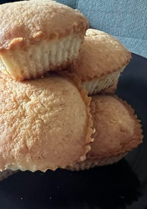 A picture of Buttery little cakes.