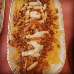 A picture of Sofie's Nacho plate.