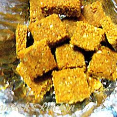 A picture of Oats bars.