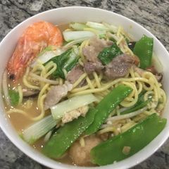 A picture of Assorted Taiwanese Noodle  Soup 台灣的什錦麵.