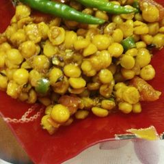 A picture of Dry lemon chana daal.