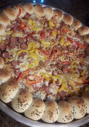 صورة لوصفة بيتزا محشيه الاطراف