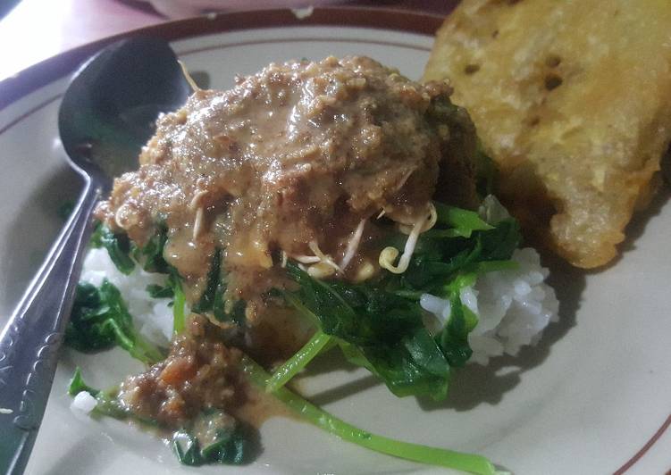 Pecel sayur rumahan