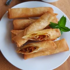 A picture of Spring Rolls.