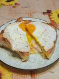 Croque Madame salmone affumicato e Piave DOP di Mezzano