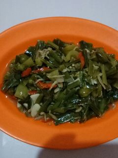 Foto resep Tumis genjer + ikan teri