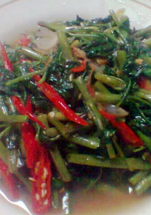Foto resep Tumis kangkung sederhana
