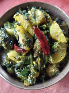 পালং শাকের ছেঁচকি (Paalong Shaaker Chhechki recipe in Bengali) রেসিপির প্রধান ছবি