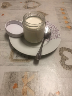 Una foto de Yogur griego en yogurtera Lidl
