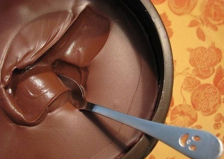 Home-made Nutella