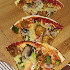 A picture of Mini pizza.