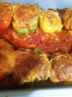 A picture of Spanish Stuffed Peppers.