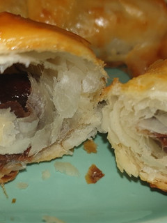 Una foto de 🥐 Cruasanes de chocolate de hojaldre