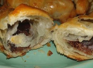Una foto de 🥐 Cruasanes de chocolate de hojaldre