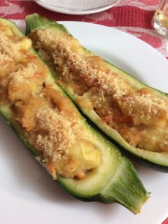 Una foto de Zapallitos italianos rellenos