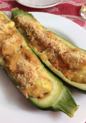 Una foto de Zapallitos italianos rellenos