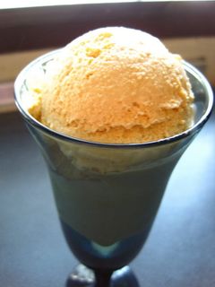 รูปของ ไอศกรีมชาไทย โฮมเมด